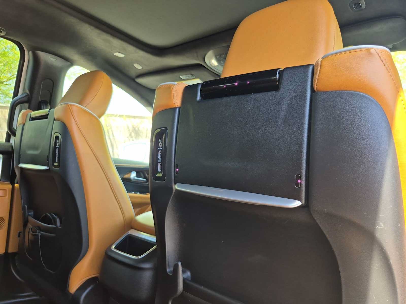Used 2021 Chrysler Pacifica Pinnacle FWD image 16