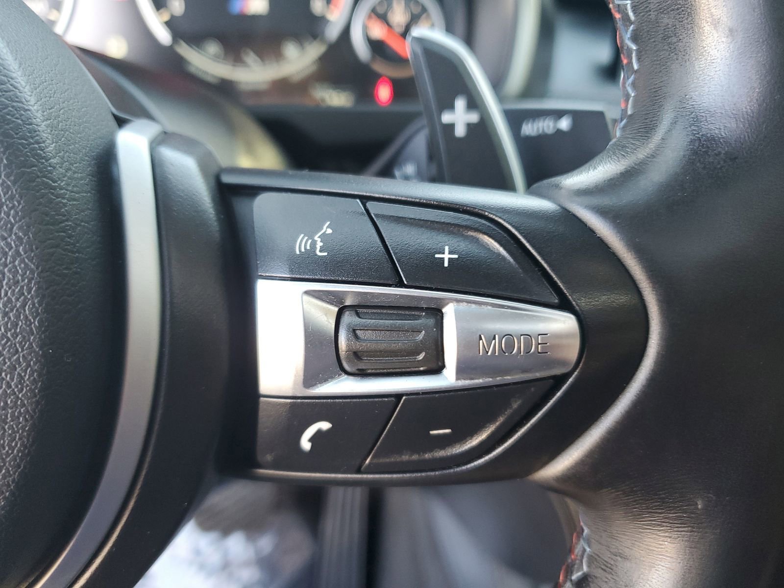 Used 2019 BMW X6 M Base w/ Executive Package image 30