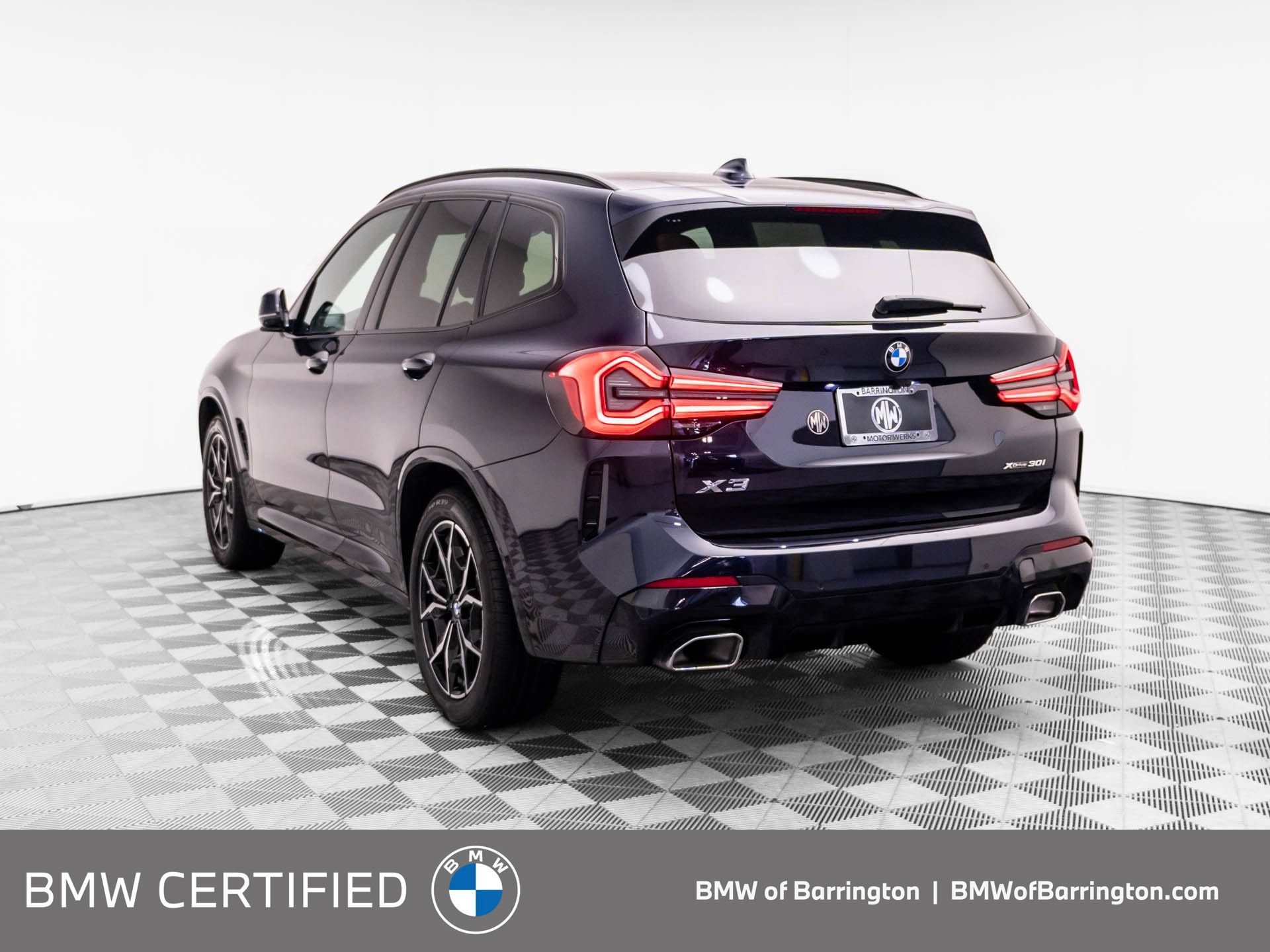 Certified 2023 BMW X3 xDrive30i w/ M Sport Package AWD/4WD image 3