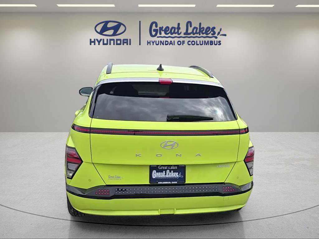 Used 2024 Hyundai Kona Limited FWD image 4