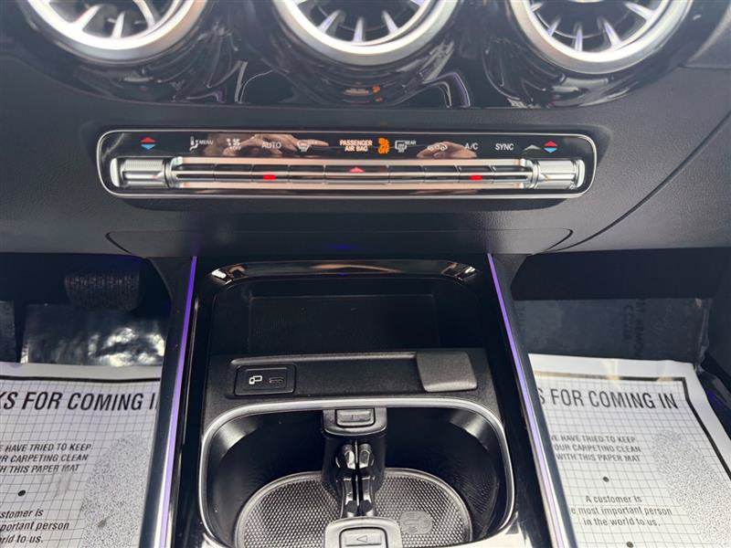 Used 2022 Mercedes-Benz GLA 250 4MATIC w/ Premium Package Lite image 26