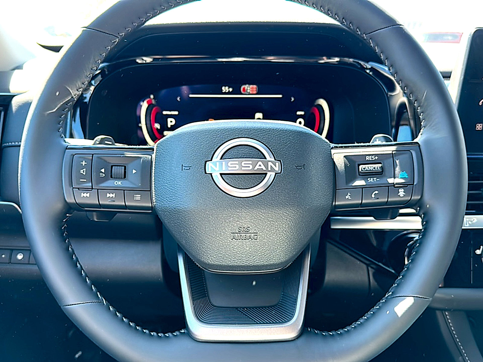 New 2026 Nissan Pathfinder SL image 18