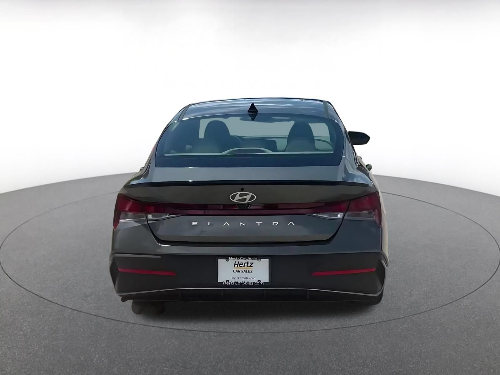 Used 2026 Hyundai Elantra Sport FWD image 10