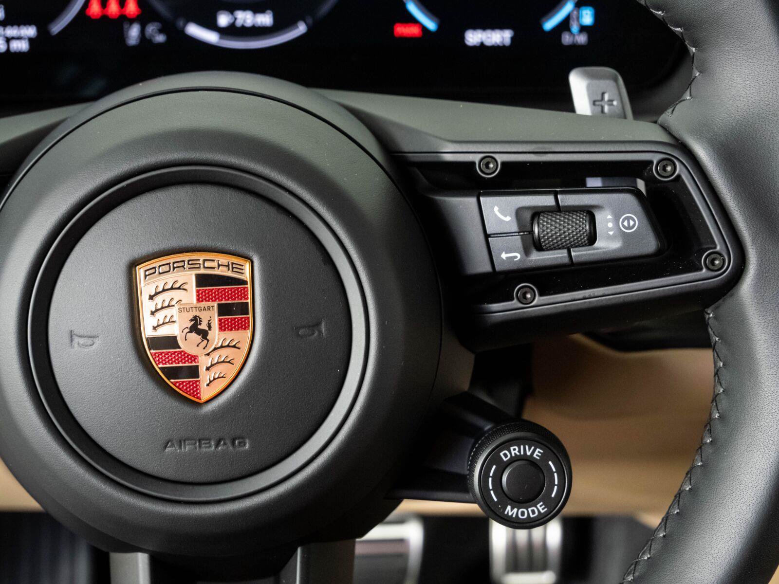 Used 2026 Porsche Cayenne GTS AWD/4WD image 11