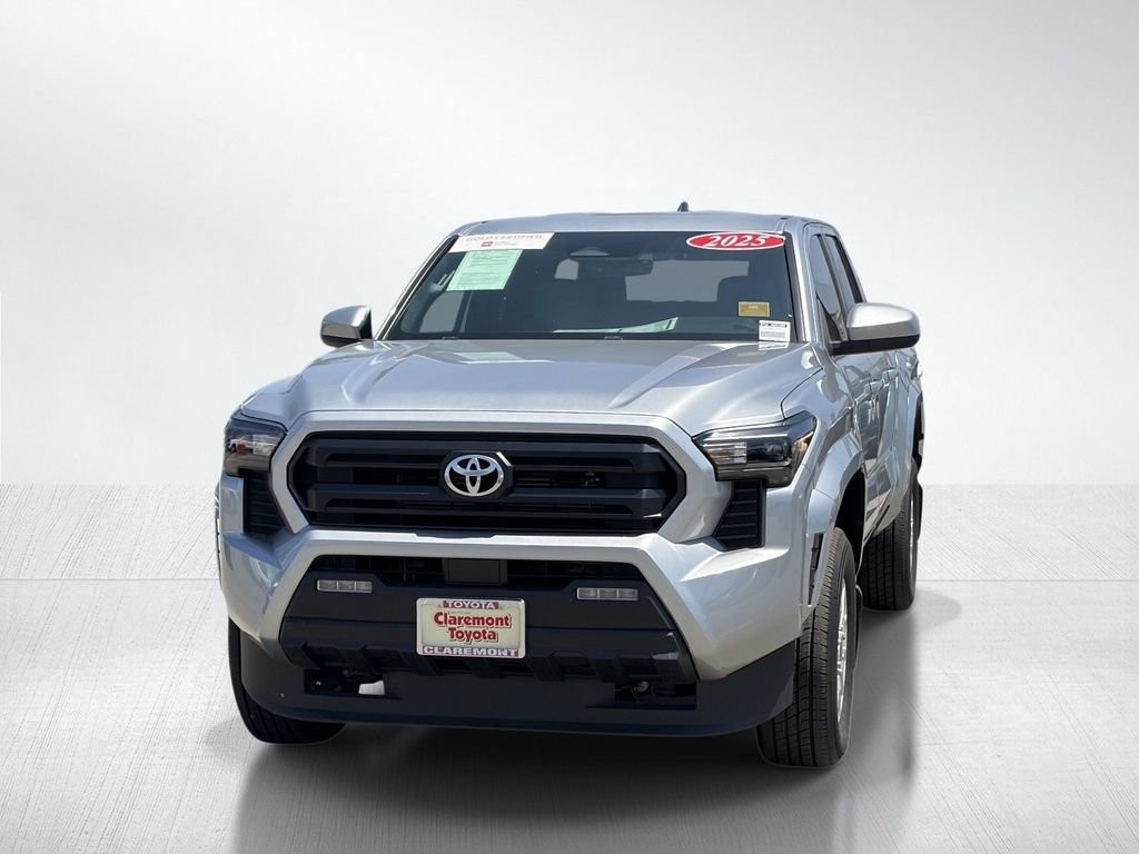 Certified 2025 Toyota Tacoma SR5 AWD/4WD image 13