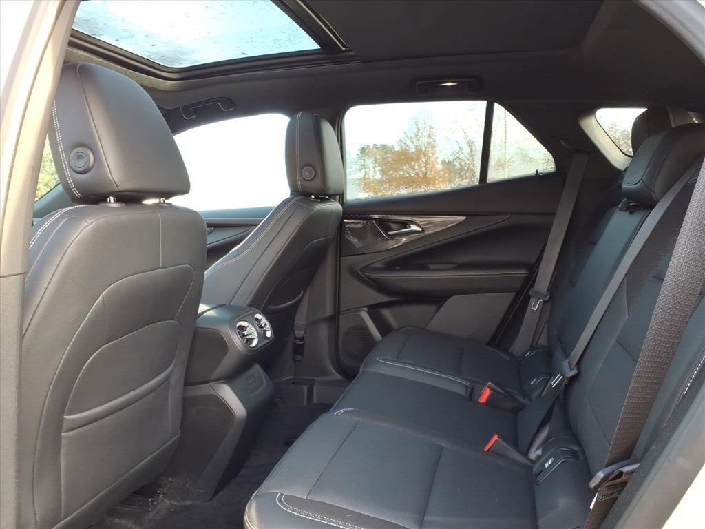 Used 2024 Chevrolet Blazer EV LT image 20