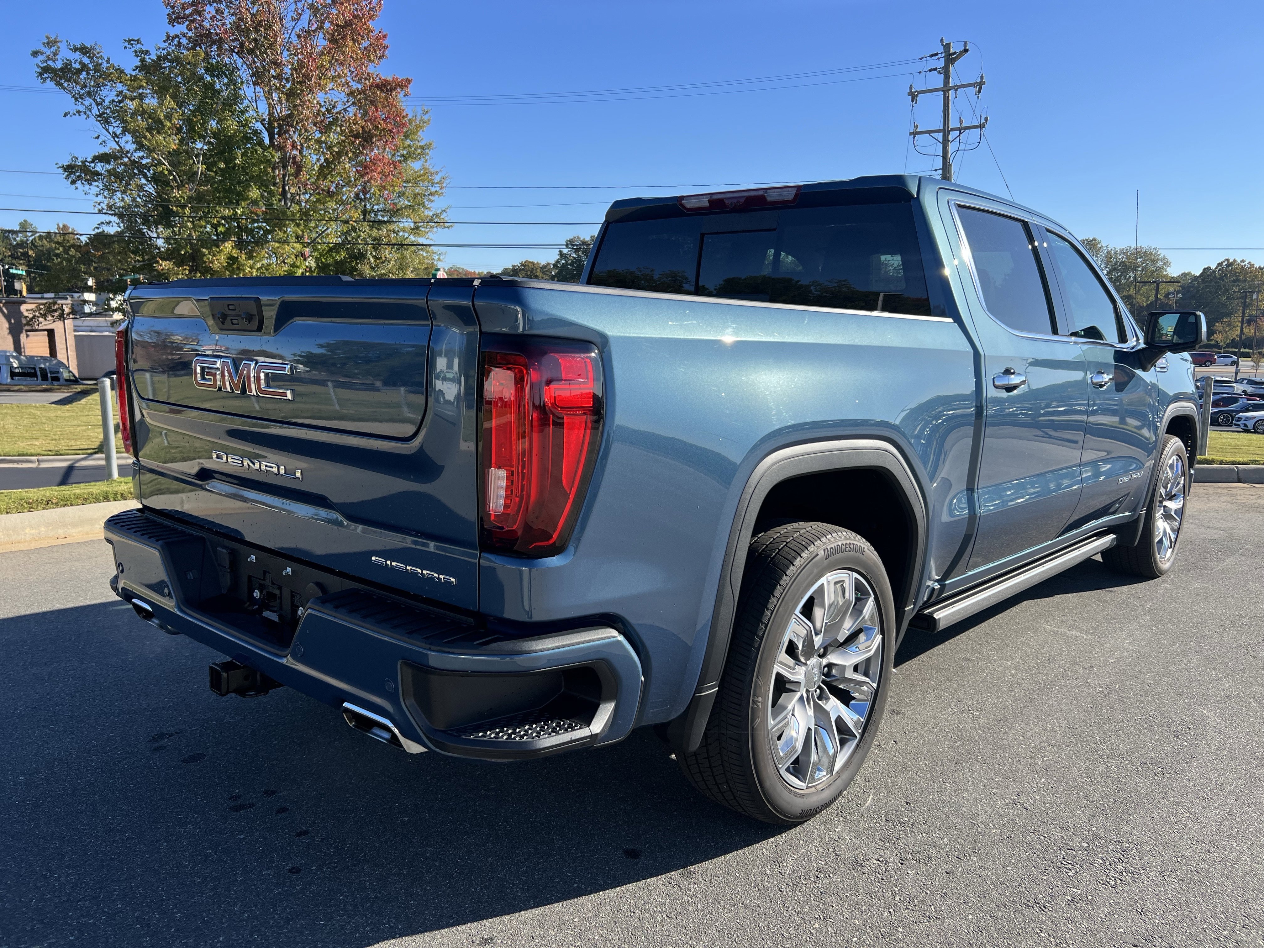 Used 2024 GMC Sierra 1500 Denali w/ Denali Reserve Package image 16