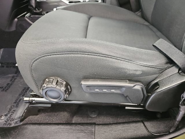Used 2021 Jeep Wrangler Unlimited Sport AWD/4WD image 15