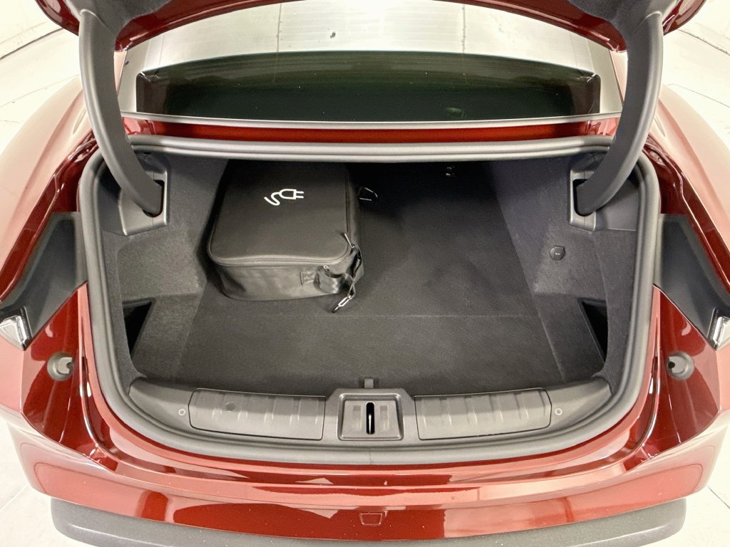 Used 2022 Porsche Taycan RWD image 27