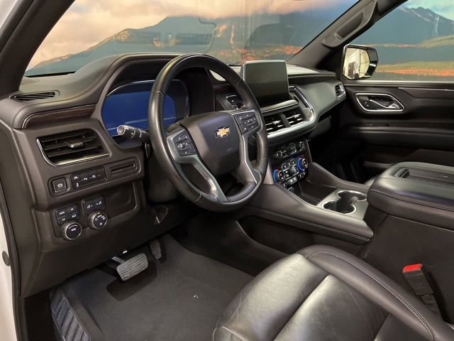 Used 2024 Chevrolet Suburban LT AWD/4WD image 21