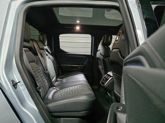 Used 2025 Rivian R1T Adventure image 23