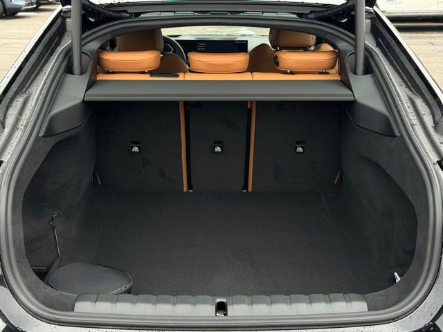New 2026 BMW 430i xDrive w/ M Sport Package image 10