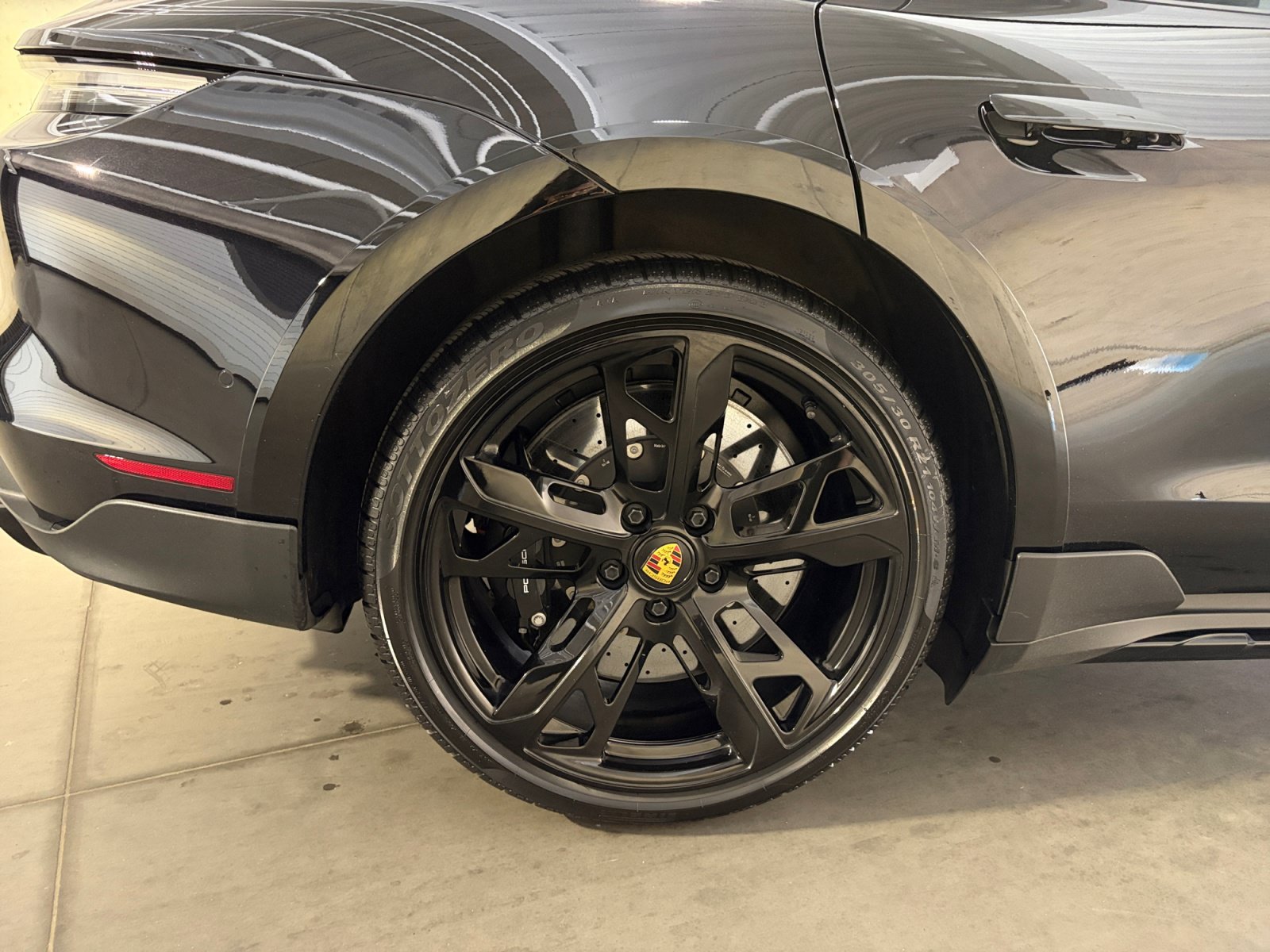 Certified 2023 Porsche Taycan Turbo S AWD/4WD image 21
