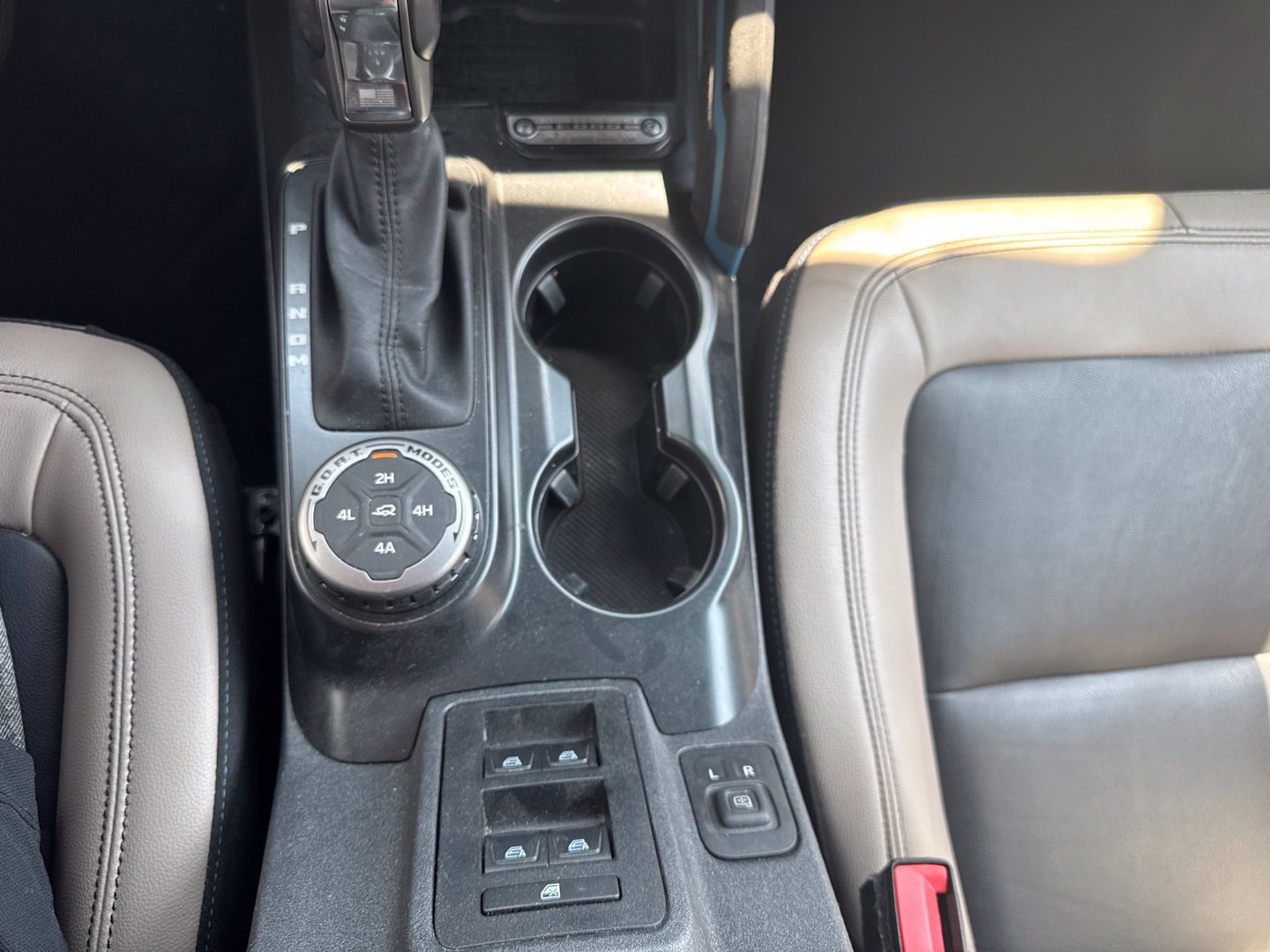 Used 2024 Ford Bronco Wildtrak AWD/4WD image 30