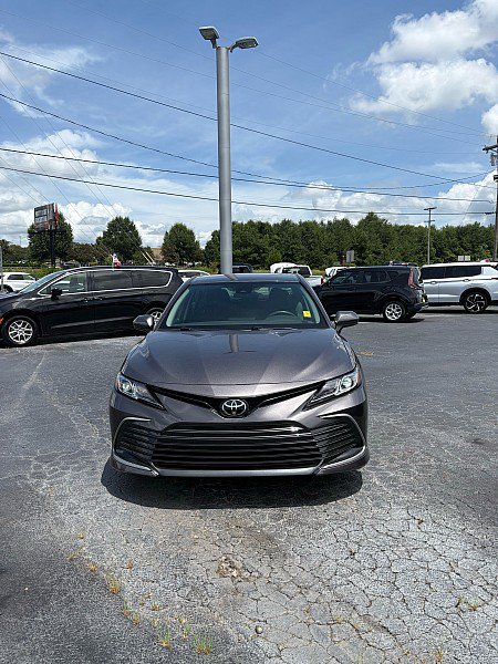 Used 2023 Toyota Camry LE FWD image 2