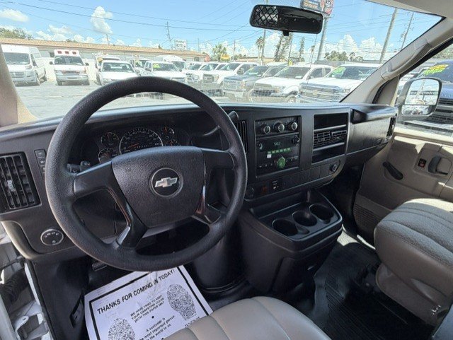 Used 2009 Chevrolet Express 2500 RWD image 15