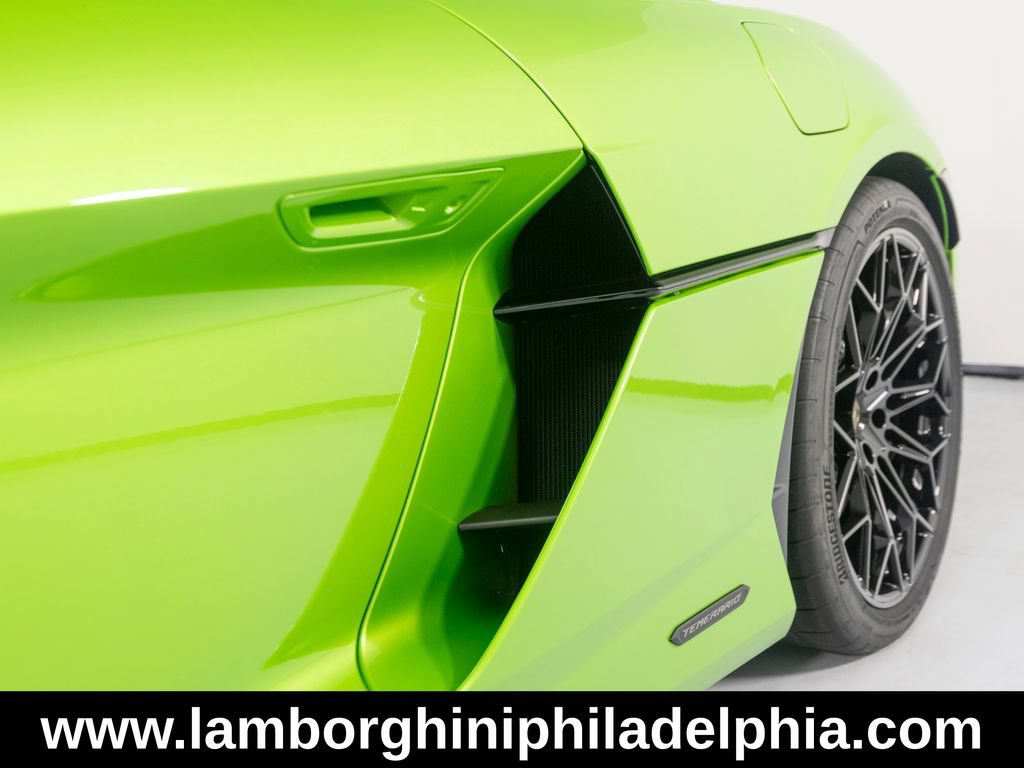 Used 2026 Lamborghini Temerario AWD/4WD image 40