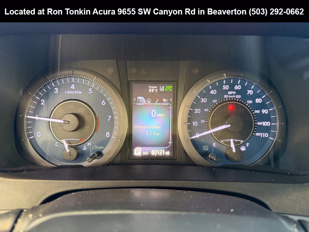 Used 2019 Toyota Sienna XLE w/ XLE Navigation Package FWD image 20