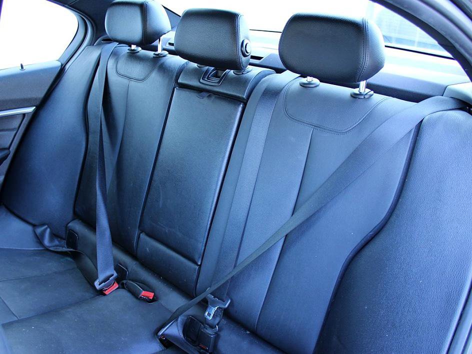 Used 2016 BMW 328i Sedan image 16