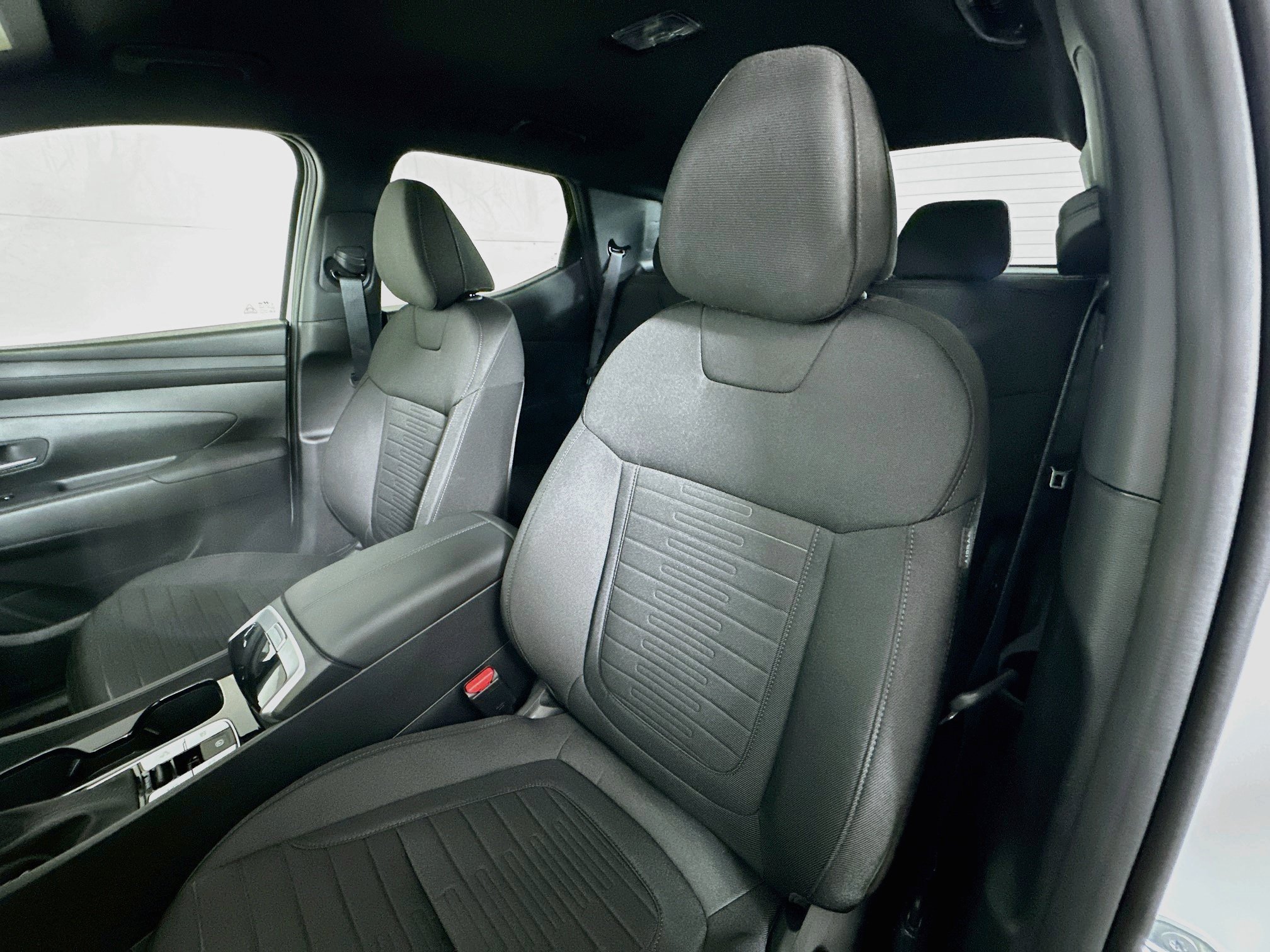 Certified 2025 Hyundai Santa Cruz SE AWD/4WD image 20