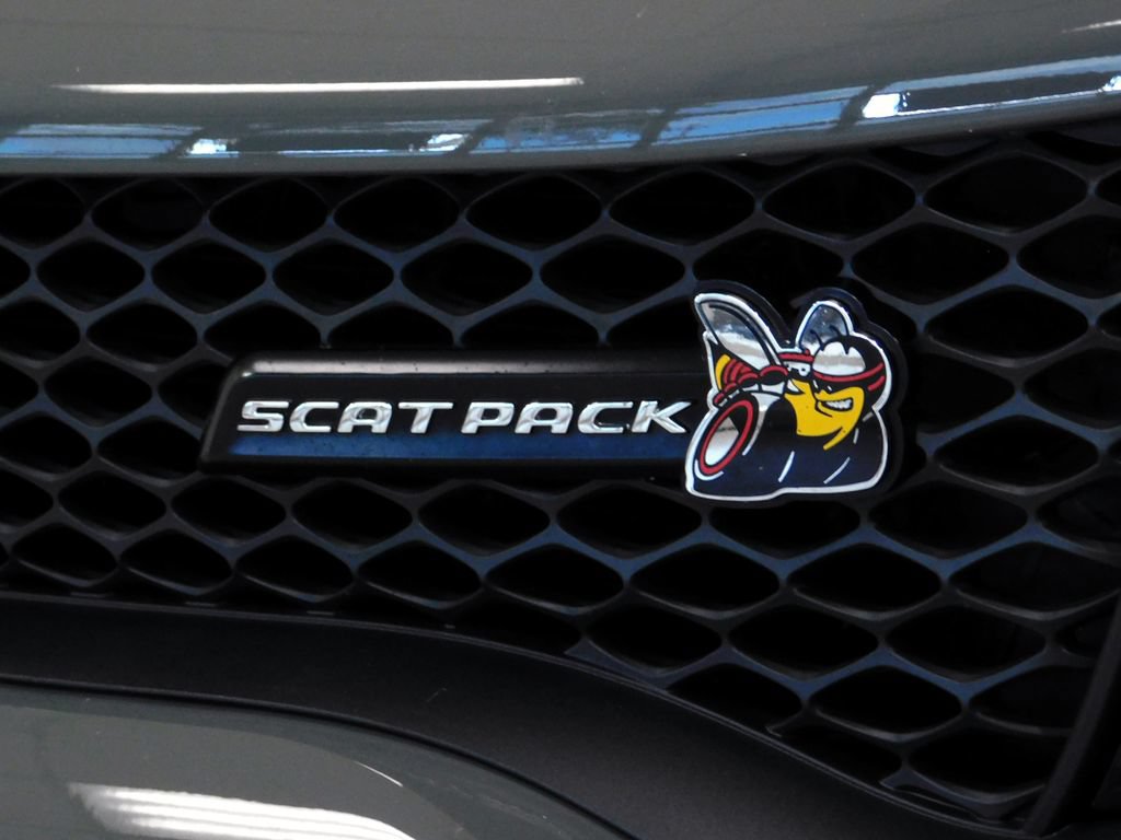 Used 2018 Dodge Charger R/T Scat Pack RWD image 17