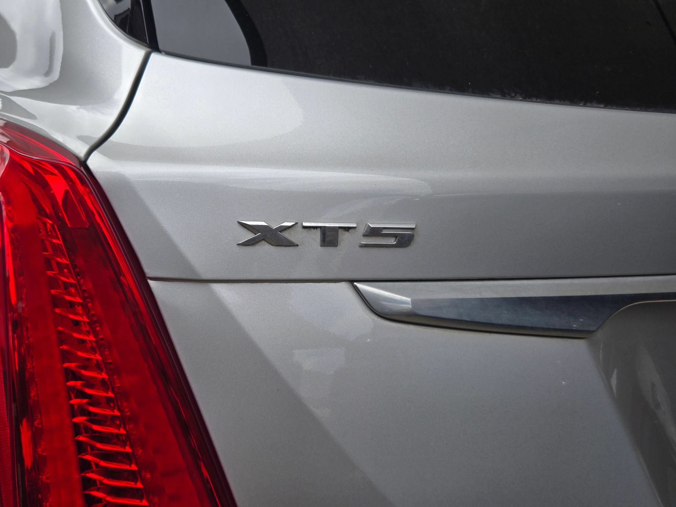 Used 2019 Cadillac XT5 Luxury FWD image 6