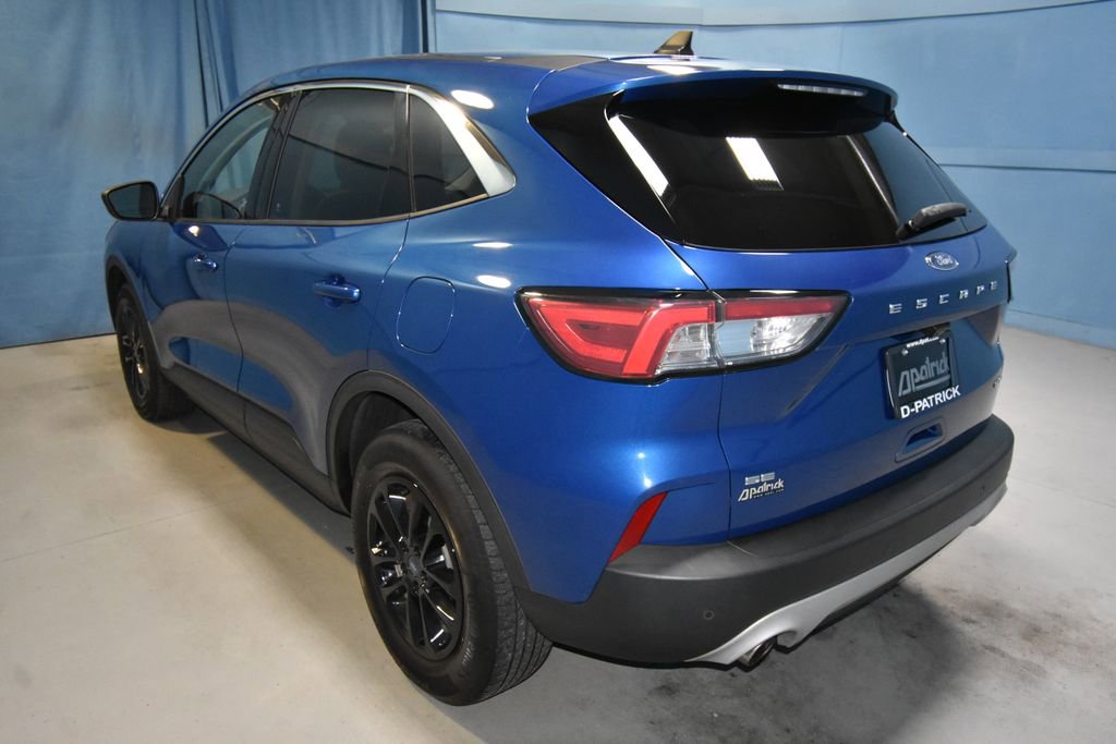 Used 2022 Ford Escape SE image 27