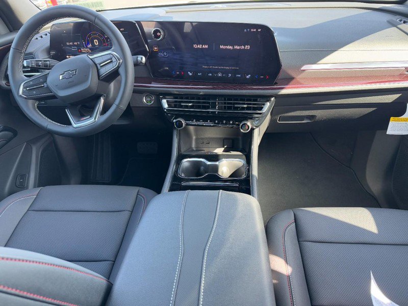 New 2026 Chevrolet Traverse Z71 w/ Driver Confidence Package image 8