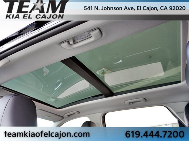 Used 2026 Kia Sorento EX w/ EX Premium Package FWD image 21