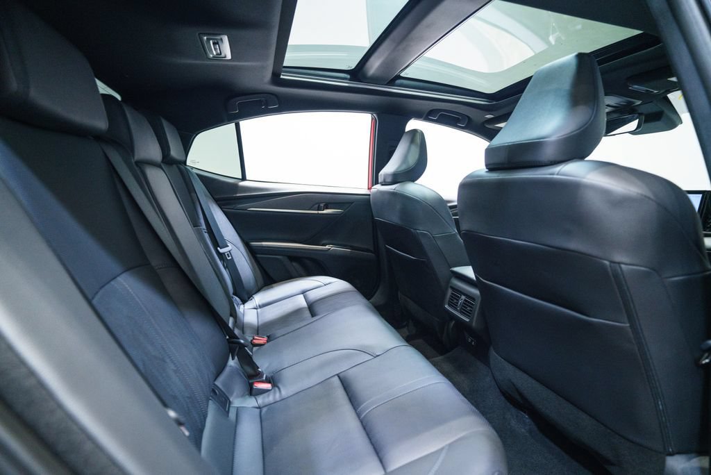 Used 2025 Toyota Camry XSE FWD image 34