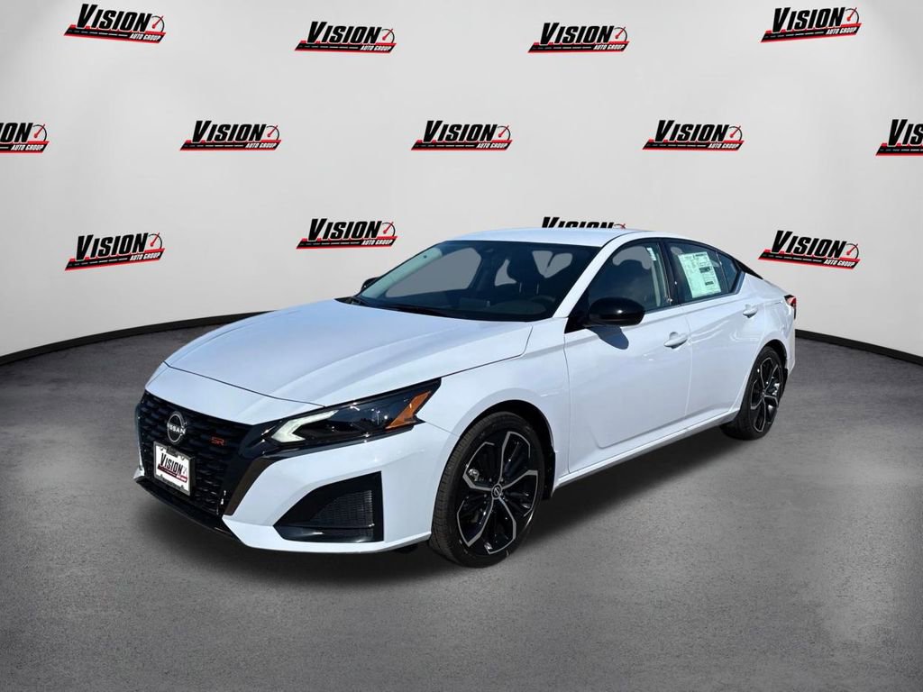 New 2025 Nissan Altima 2.5 SR image 1