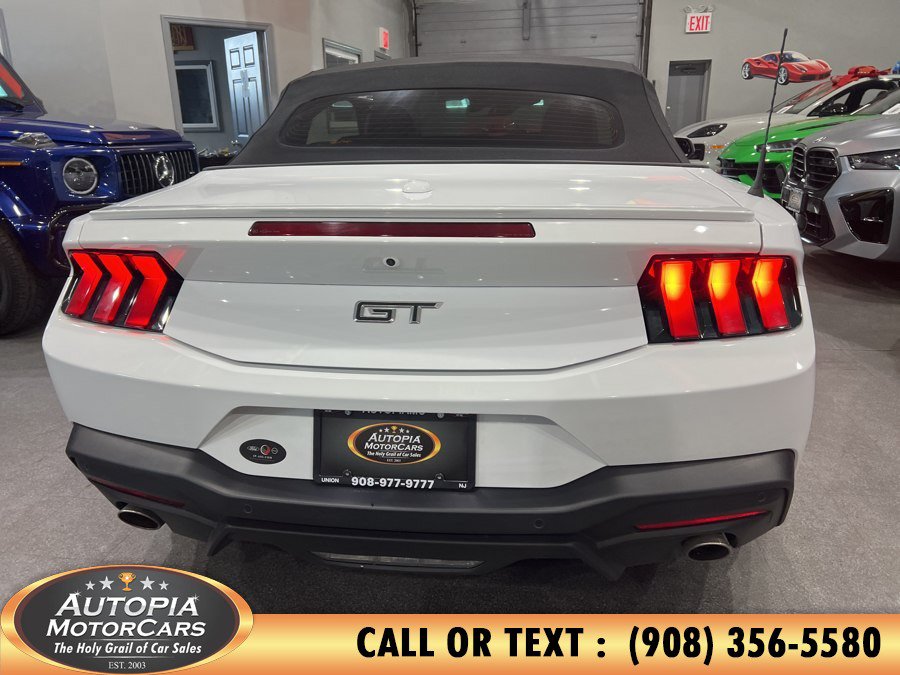 Used 2024 Ford Mustang GT Premium RWD image 37