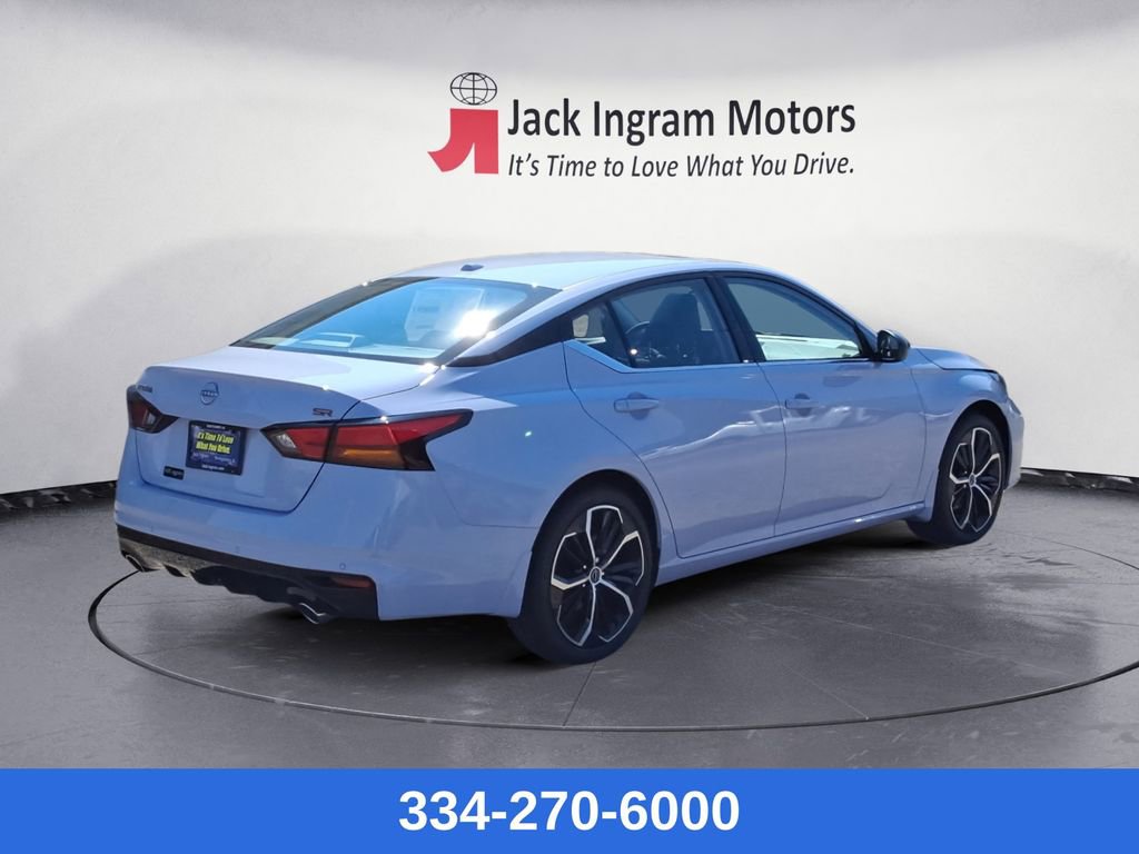 New 2025 Nissan Altima 2.5 SR w/ SR Premium Package image 5
