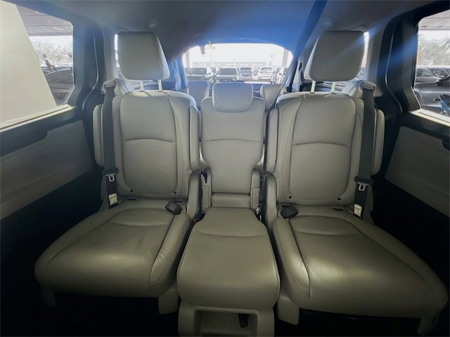 Used 2023 Honda Odyssey EX-L image 25