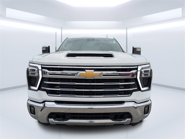 Used 2024 Chevrolet Silverado 2500 LTZ image 8
