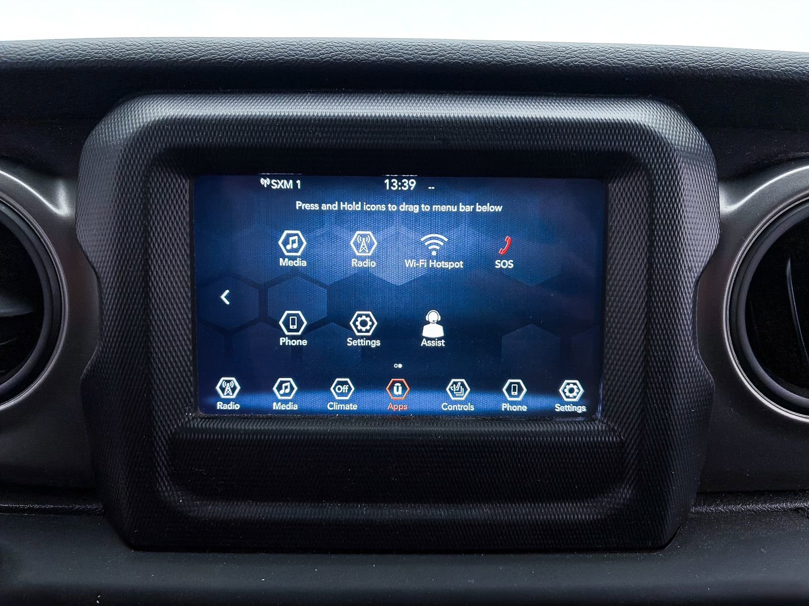 Used 2023 Jeep Wrangler Sport S image 18