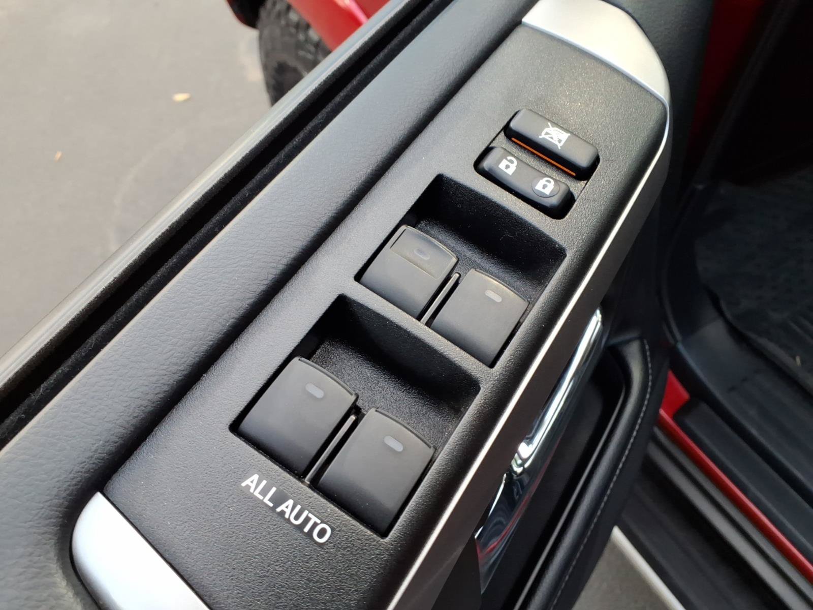 Certified 2021 Toyota 4Runner SR5 AWD/4WD image 14