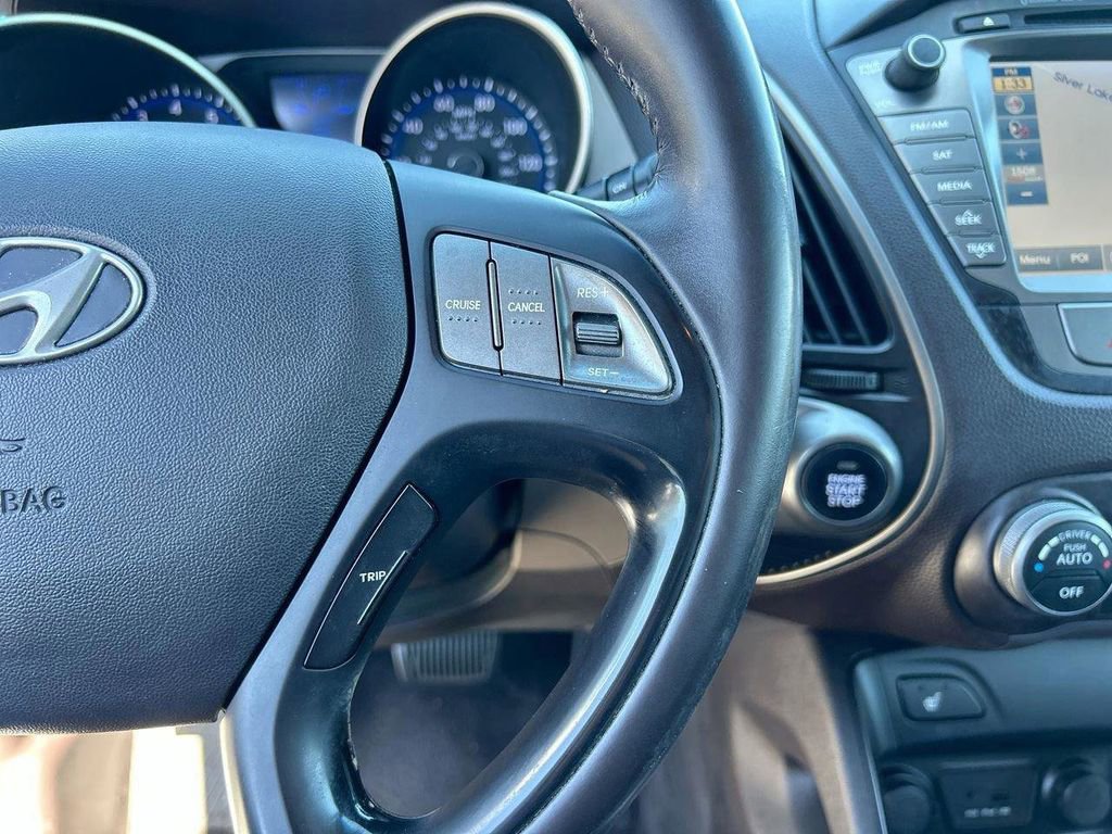 Used 2015 Hyundai Tucson Limited w/ Option Group 03 image 33