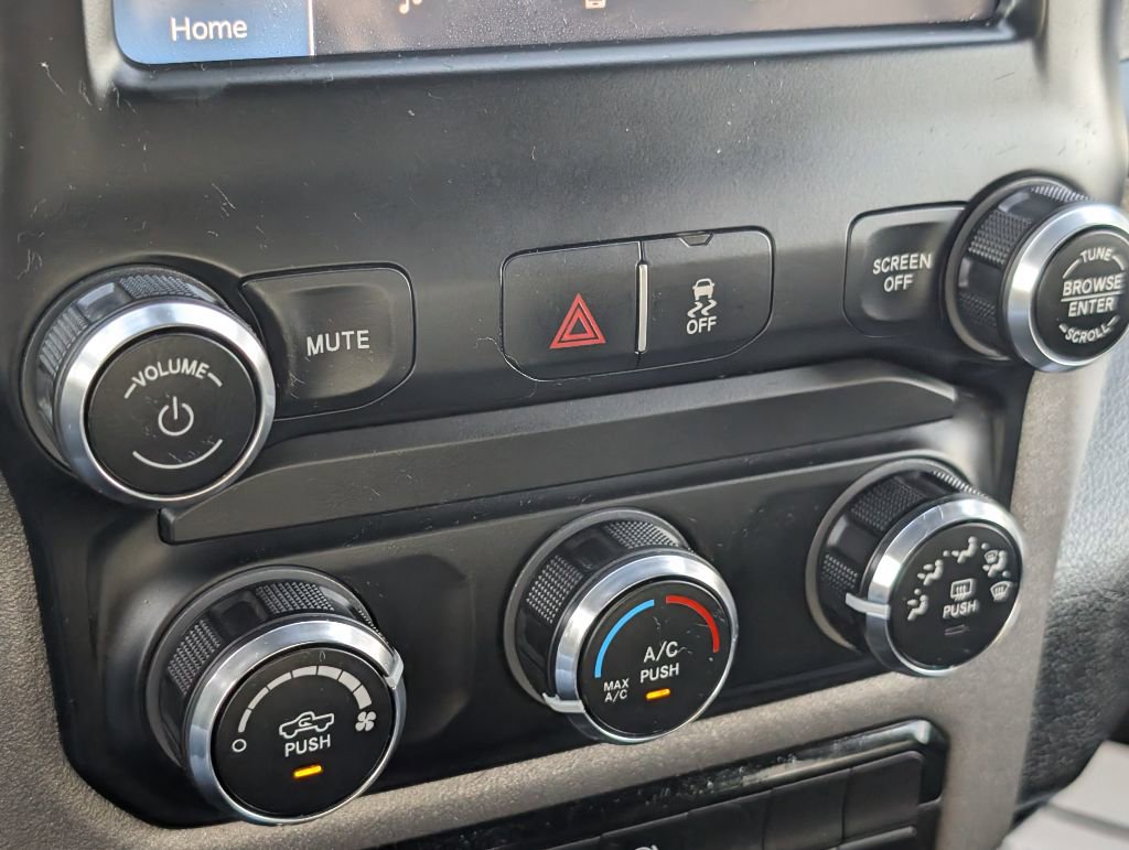 Used 2023 RAM 3500 Tradesman w/ Chrome Appearance Group image 18