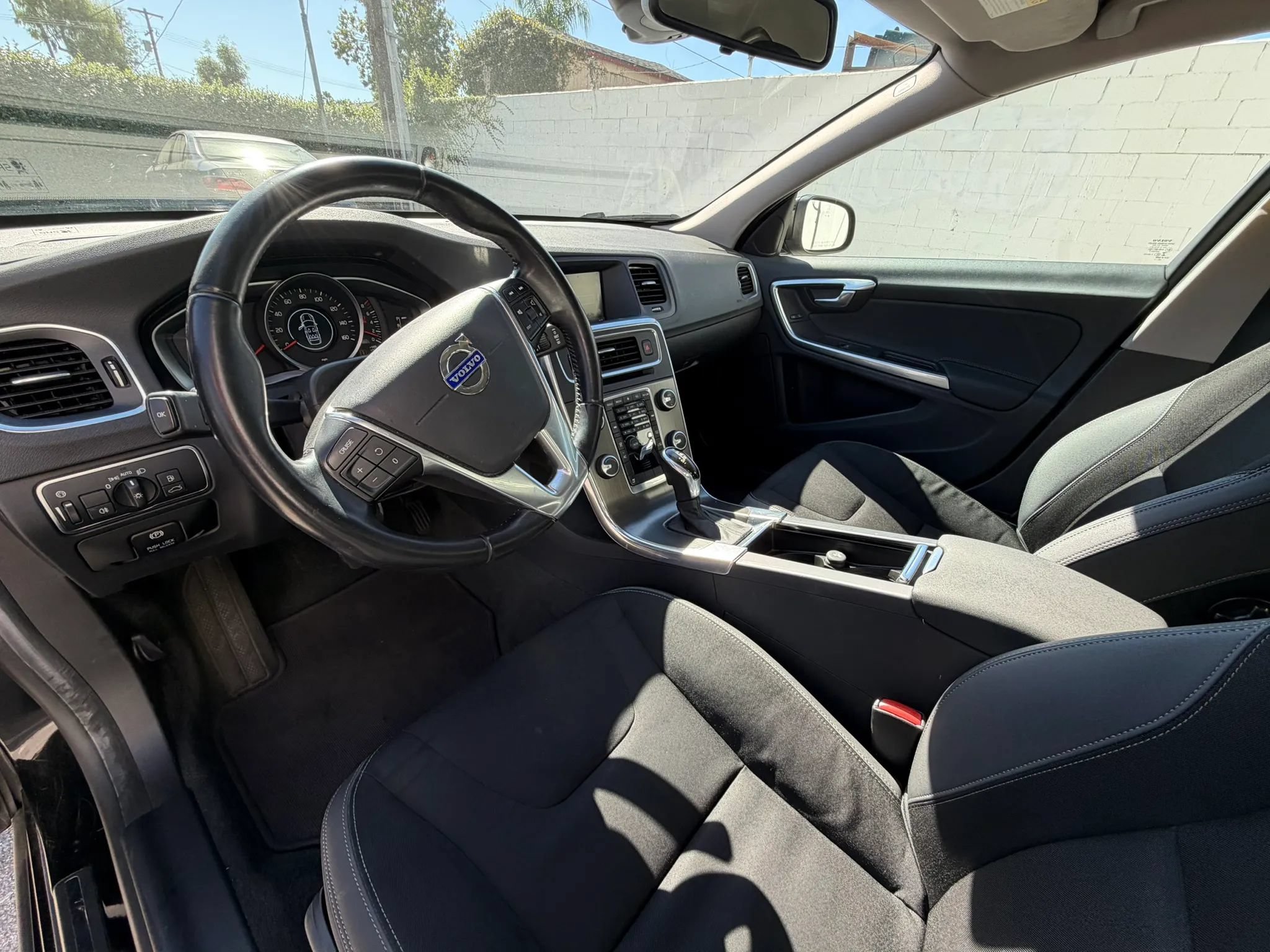 Used 2014 Volvo S60 T5 FWD image 23