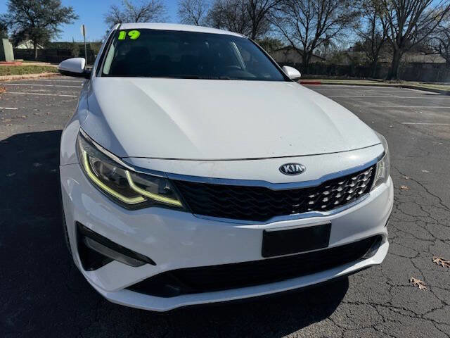 Used 2019 Kia Optima LX image 7