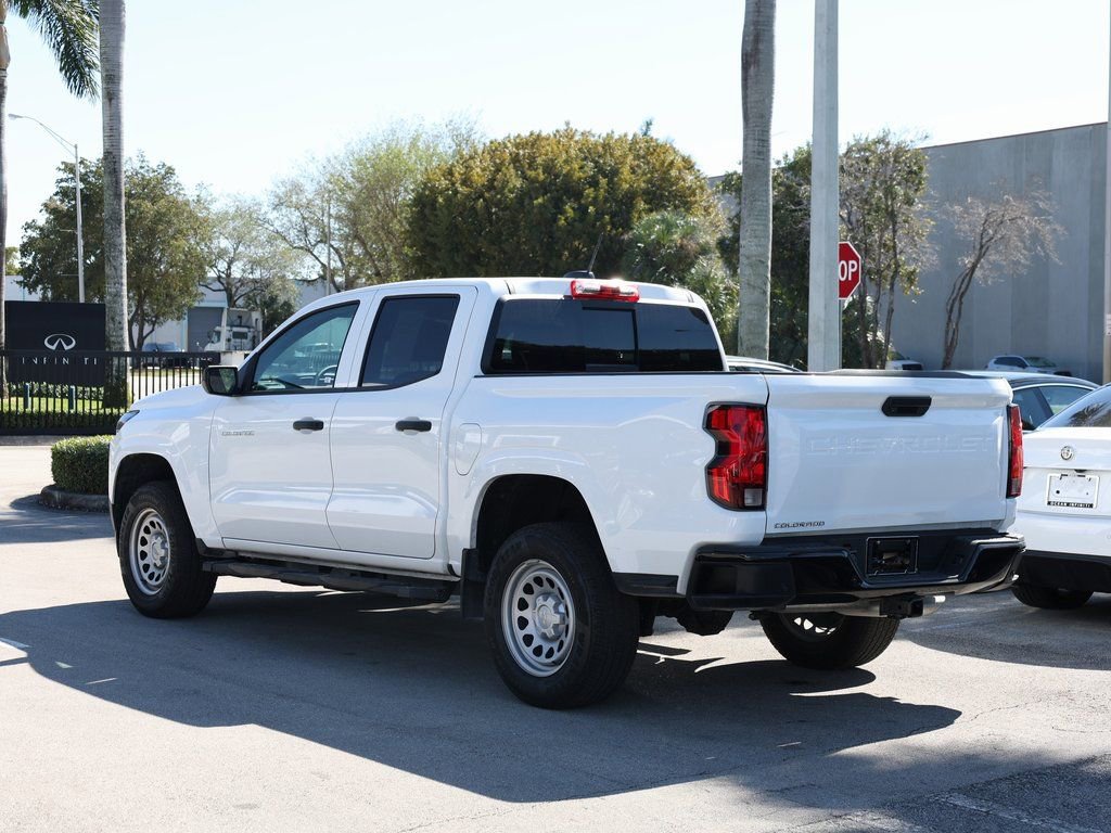 Used 2025 Chevrolet Colorado W/T image 4