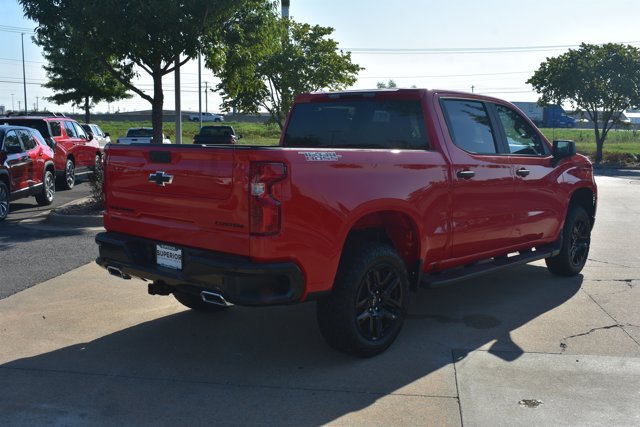 New 2026 Chevrolet Silverado 1500 Custom Trail Boss w/ LPO, Dark Essentials Package AWD/4WD image 5