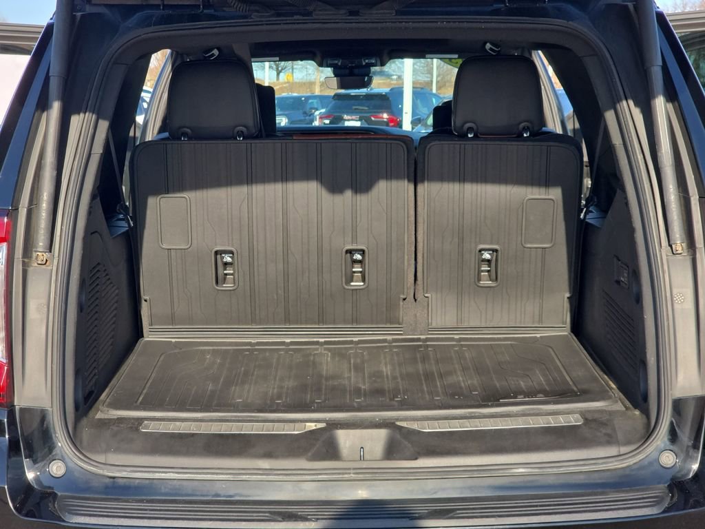 Used 2023 GMC Yukon XL Denali Ultimate image 13