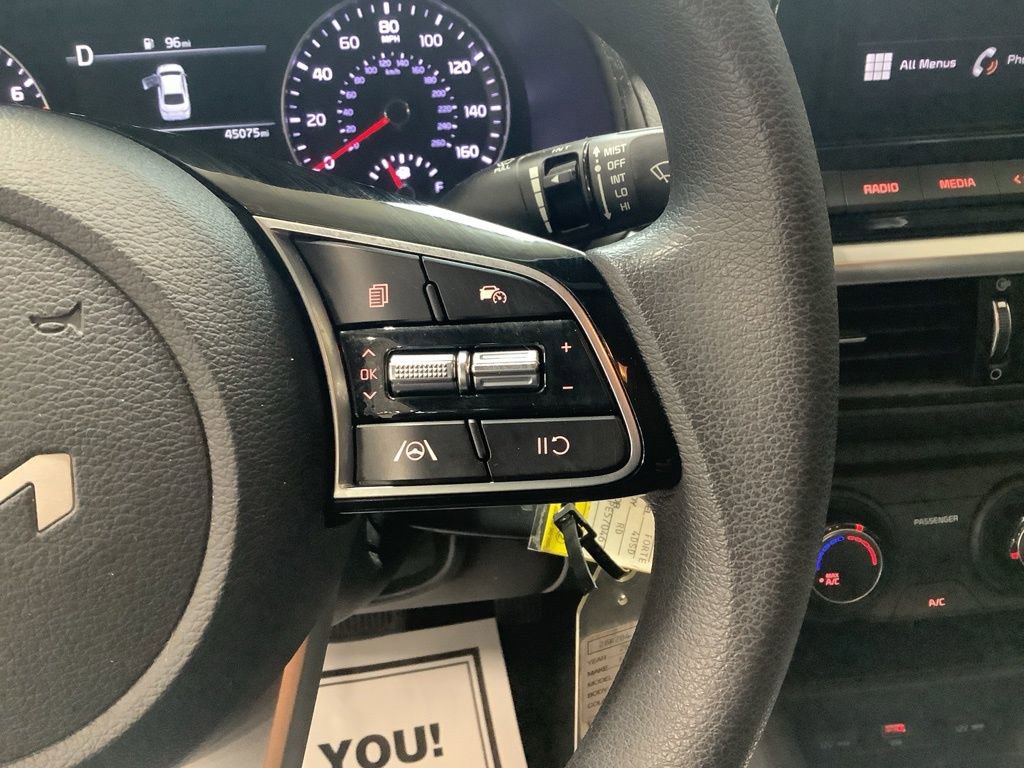 Certified 2023 Kia Forte LXS image 12