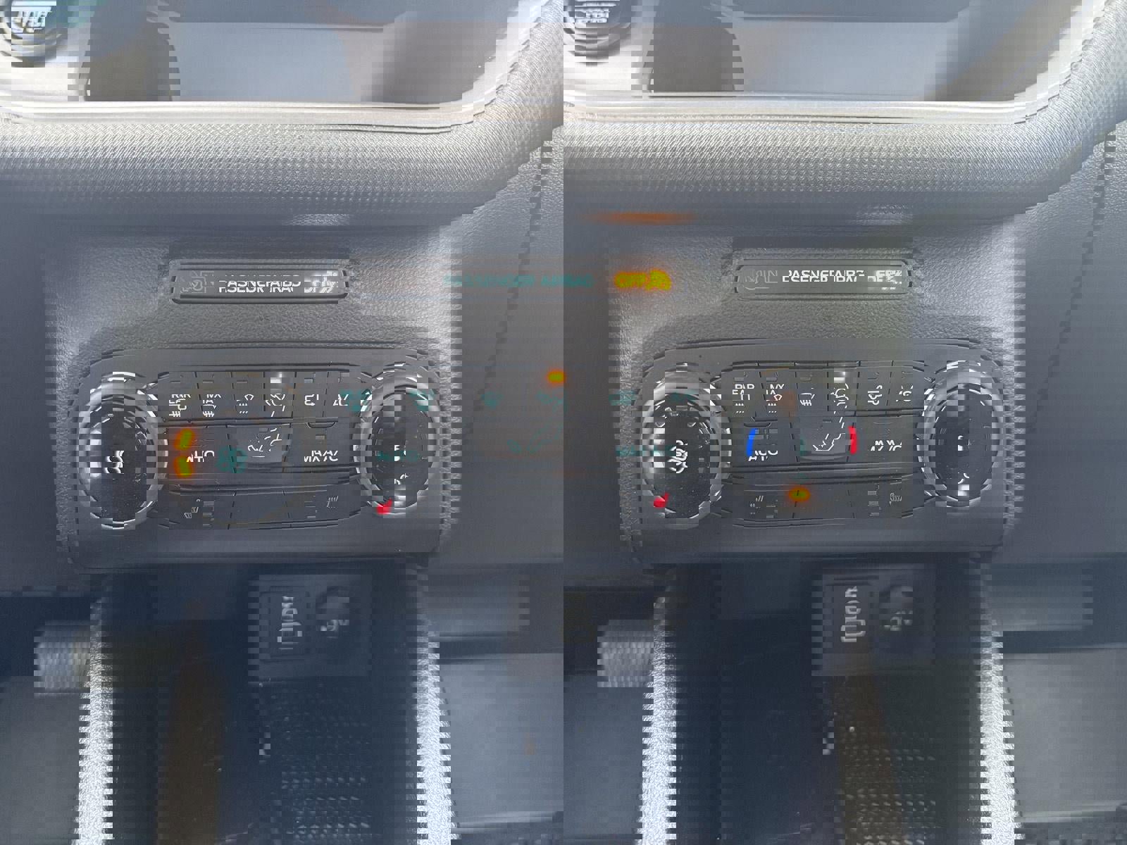 Used 2023 Ford Bronco Sport Big Bend w/ Convenience Package image 18