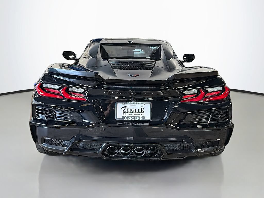 Used 2024 Chevrolet Corvette Z06 RWD image 6
