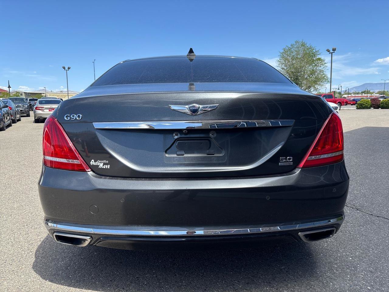Used 2018 Genesis G90 5.0 Ultimate AWD/4WD image 4