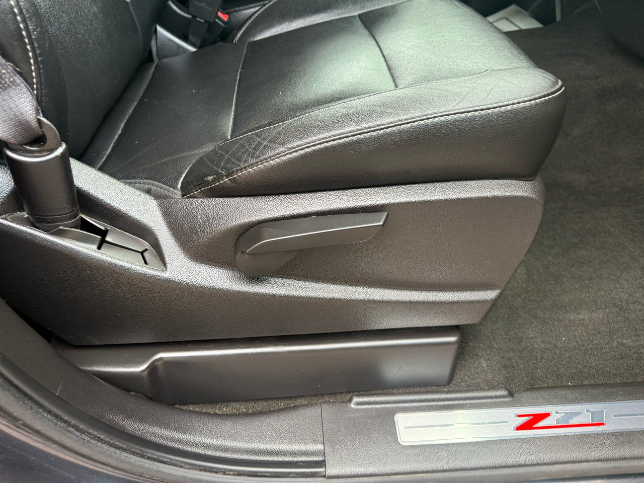 Used 2015 Chevrolet Silverado 1500 LT w/ All Star Edition image 24