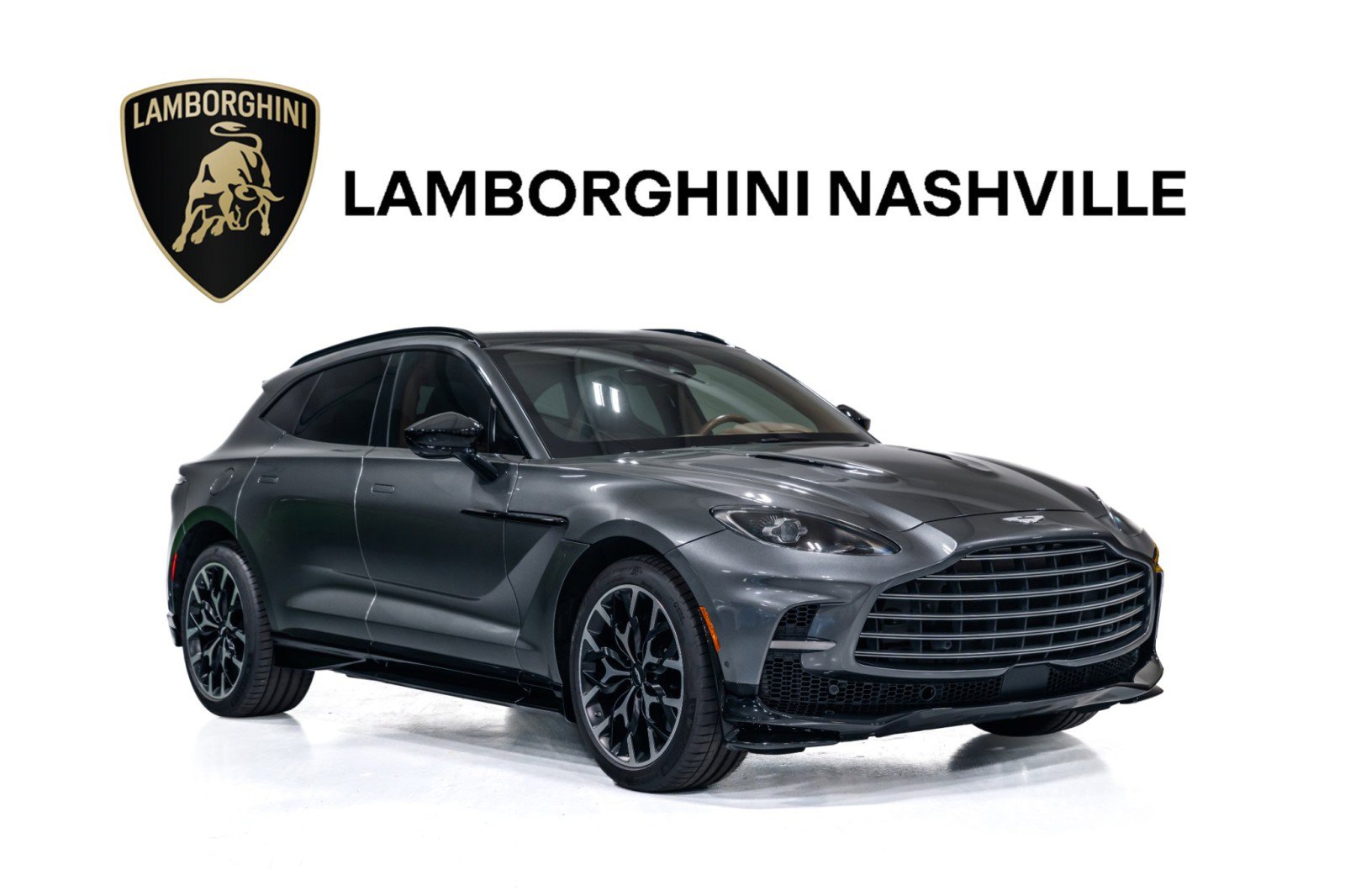 Used 2023 Aston Martin DBX 707 image 1
